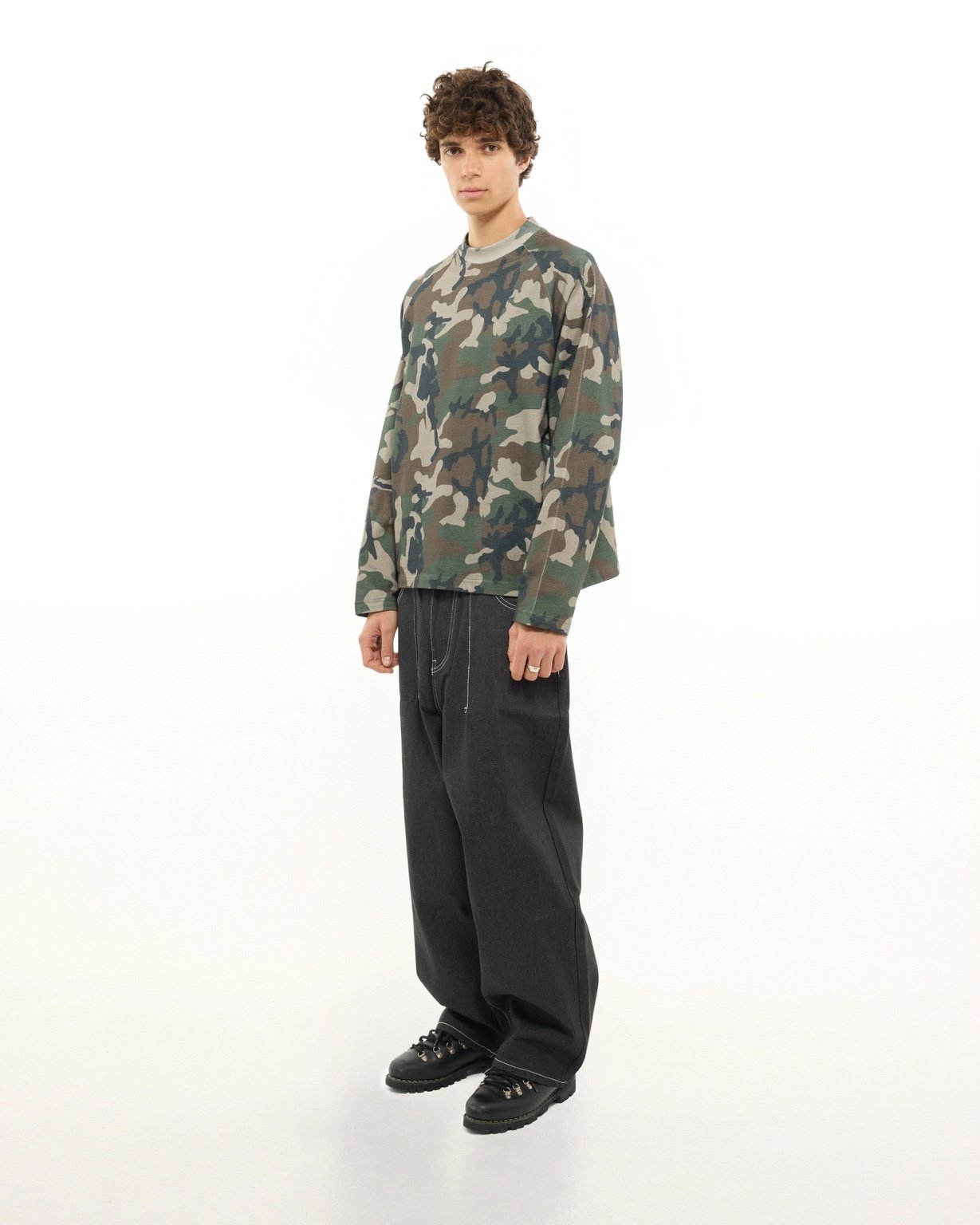 Long Sleeve T-Shirt - Camo