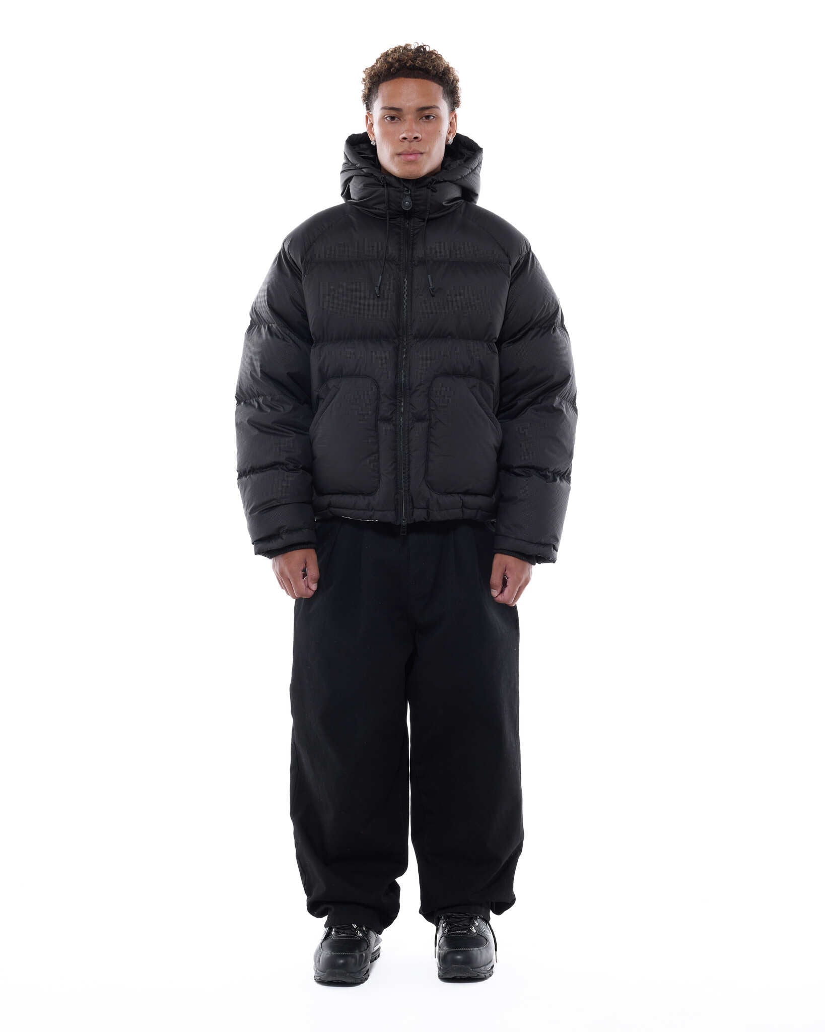 HOODED PUFFER JACKET - BLACK