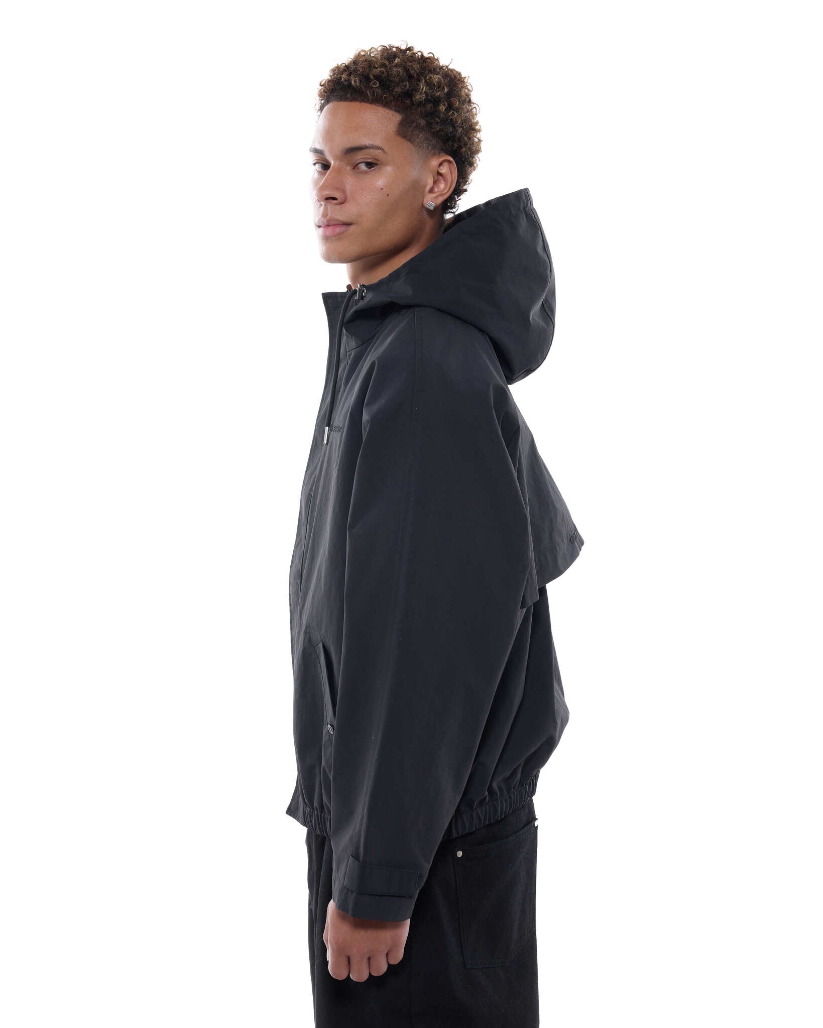 ARC JACKET - BLACK