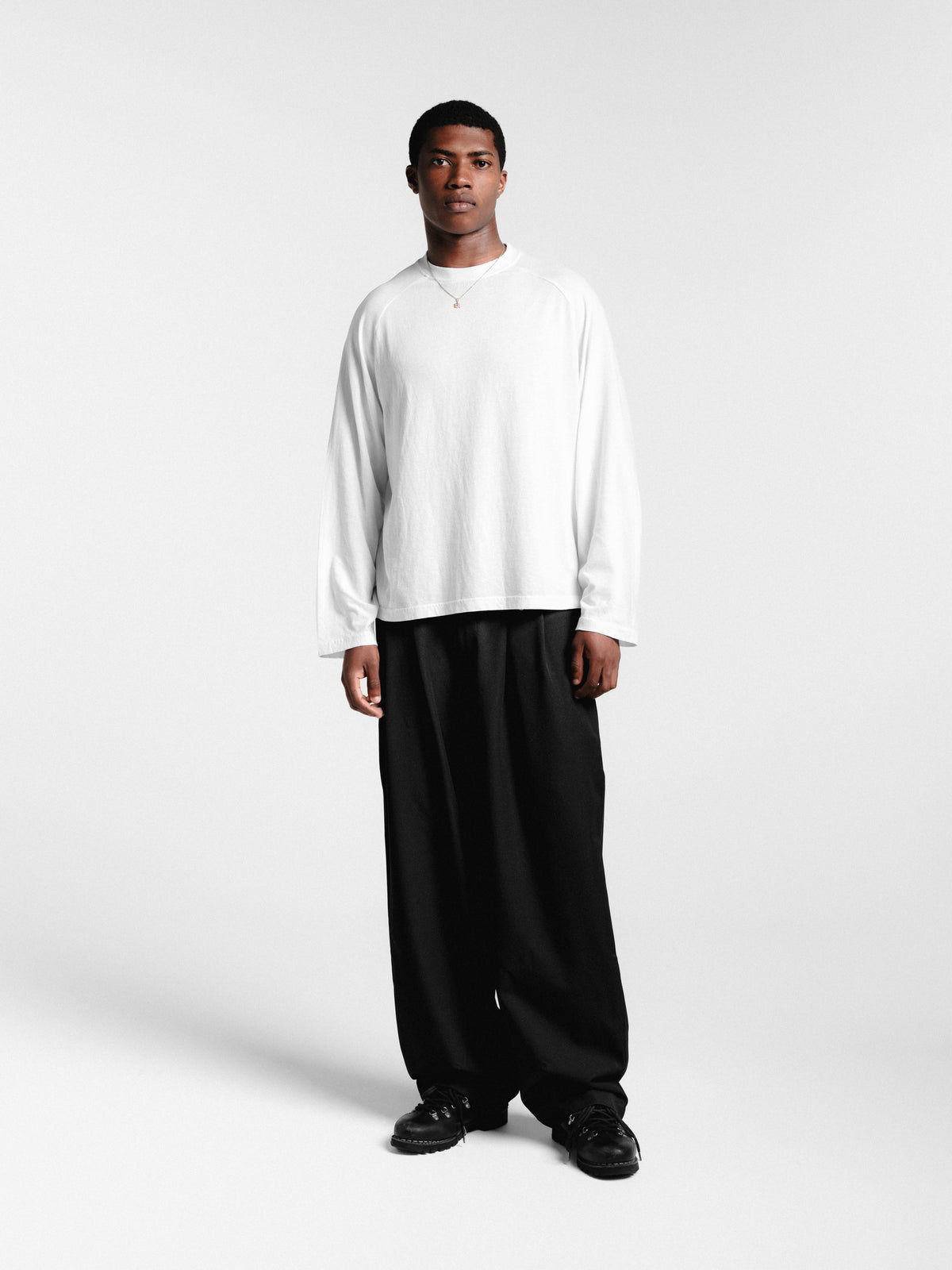 PLEATED PANT - BLACK
