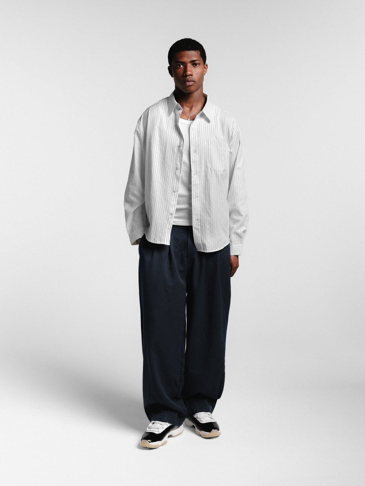PLEATED PANT - NAVY