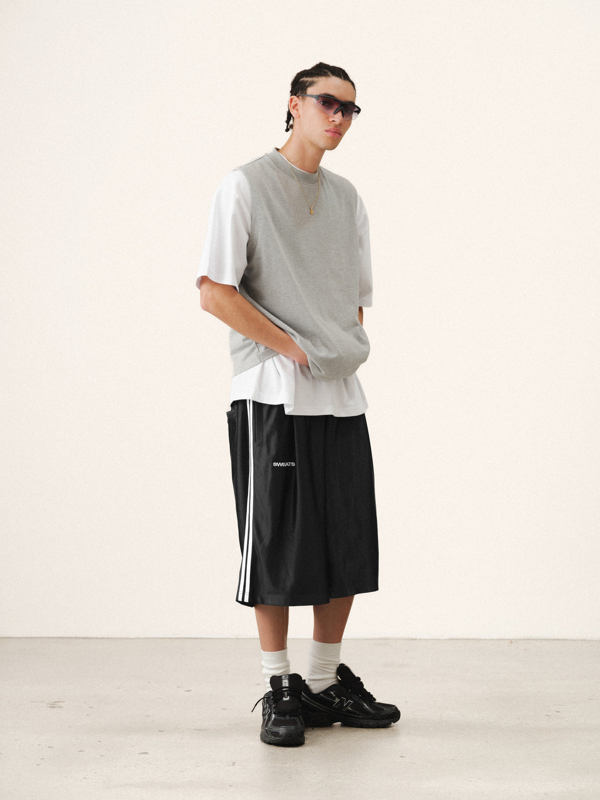LEAGUE SHORTS - BLACK