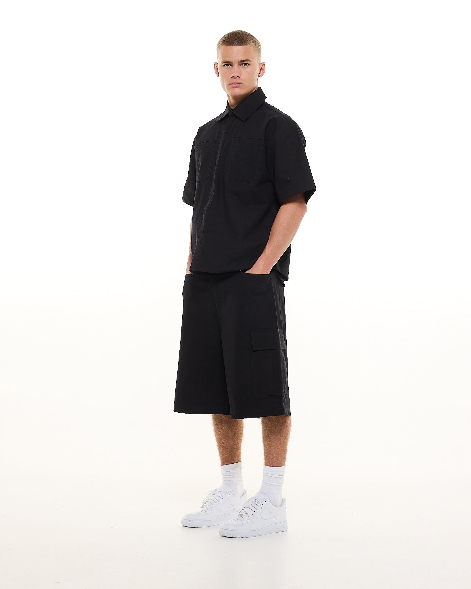 CARGO SHORT - BLACK