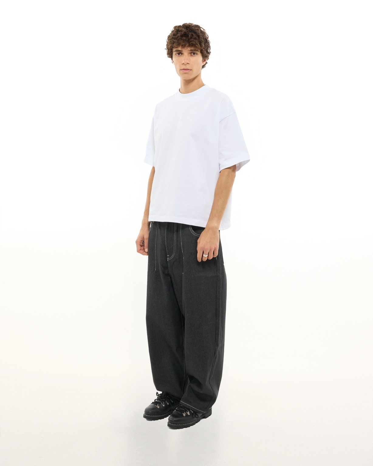Signature Blank T-Shirt Pure White | Sweats Collective