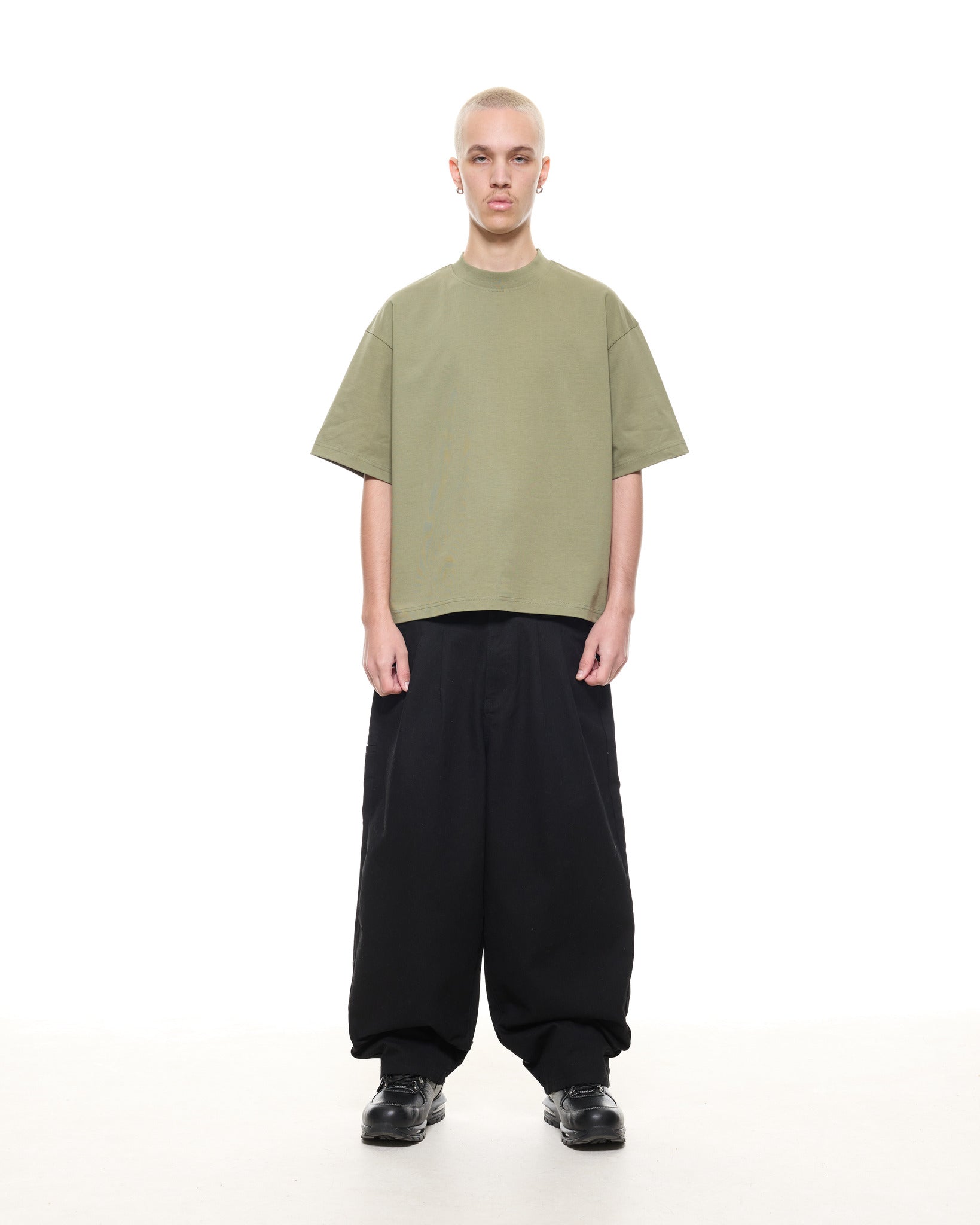 SIGNATURE BLANK T-SHIRT - SAGE - SWEATS EU
