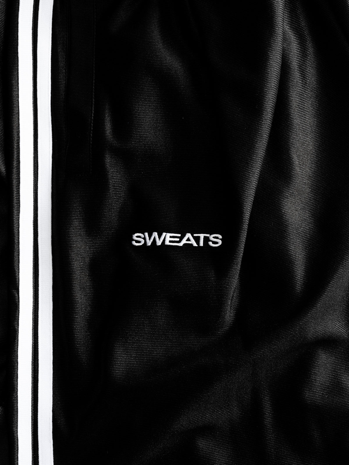 LEAGUE SHORTS - BLACK