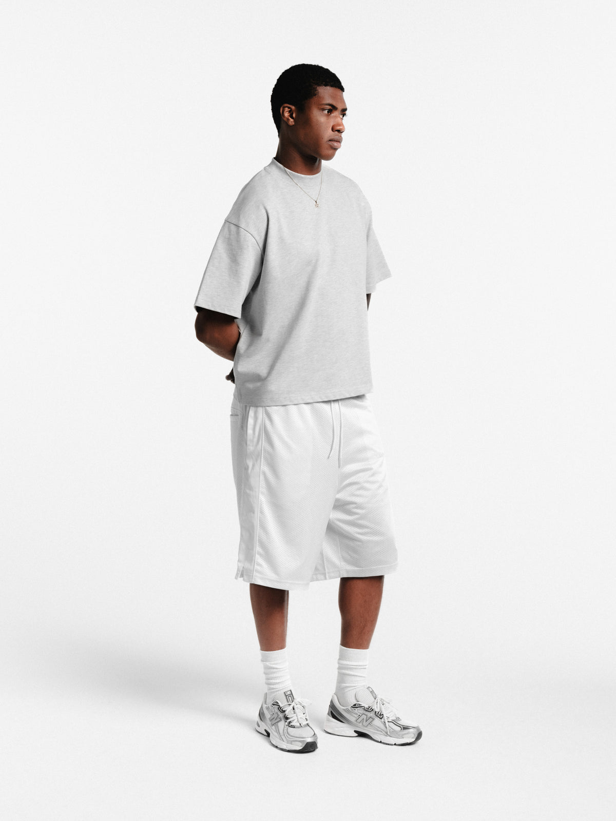 MESH SHORT - WHITE