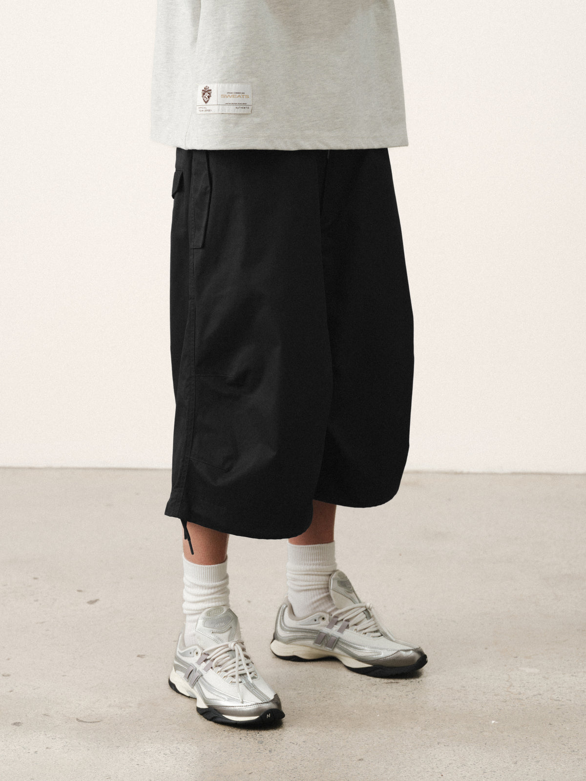 V3 FLIGHT SHORTS - BLACK