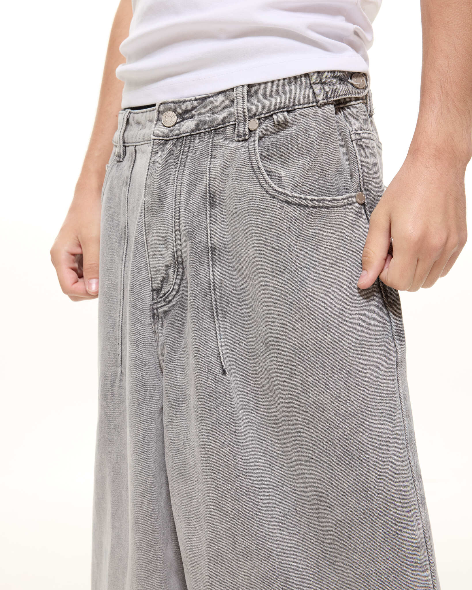DENIM BAGGY JEANS - WASHED GREY
