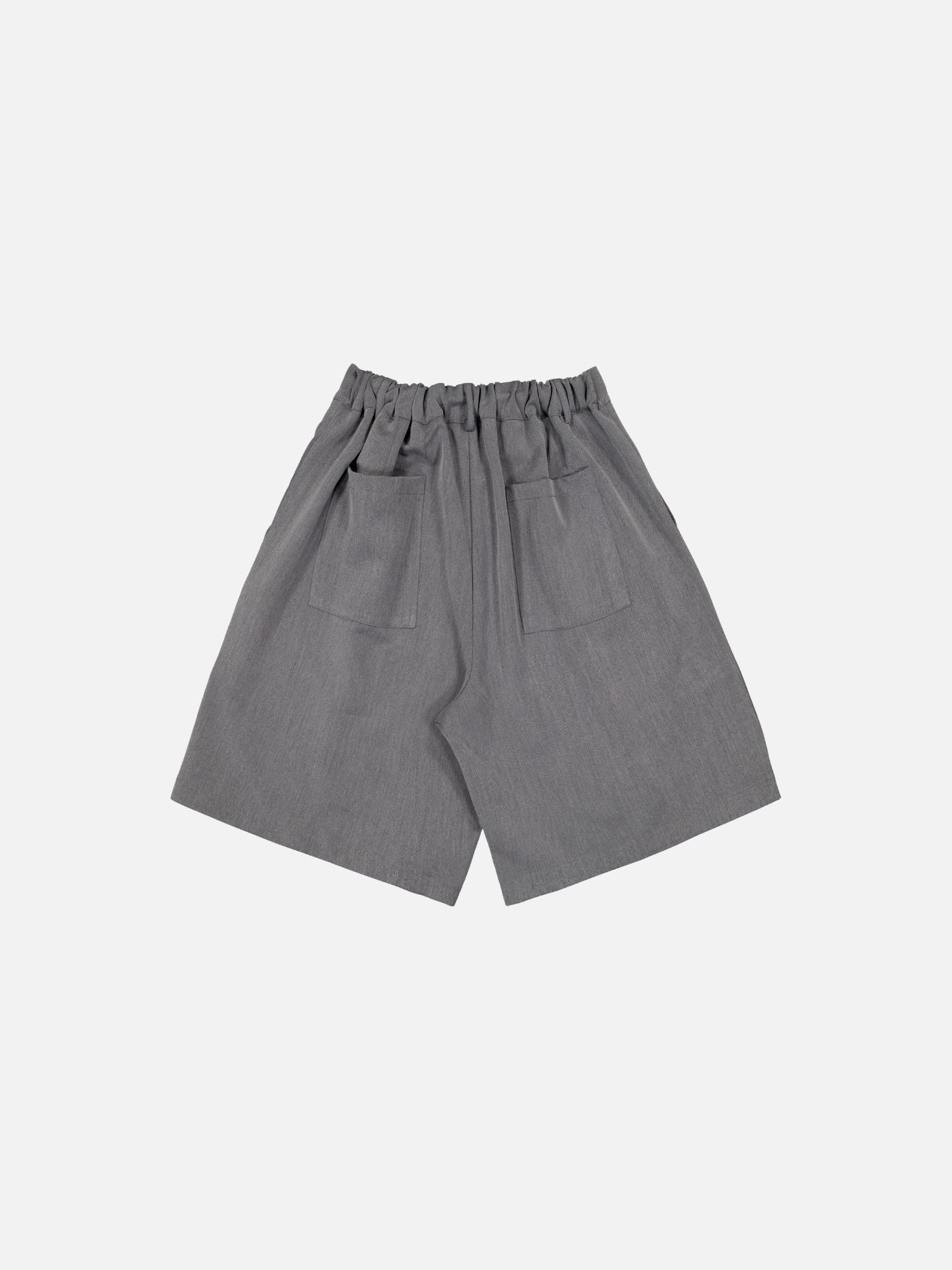 PLEATED SHORTS - GREY