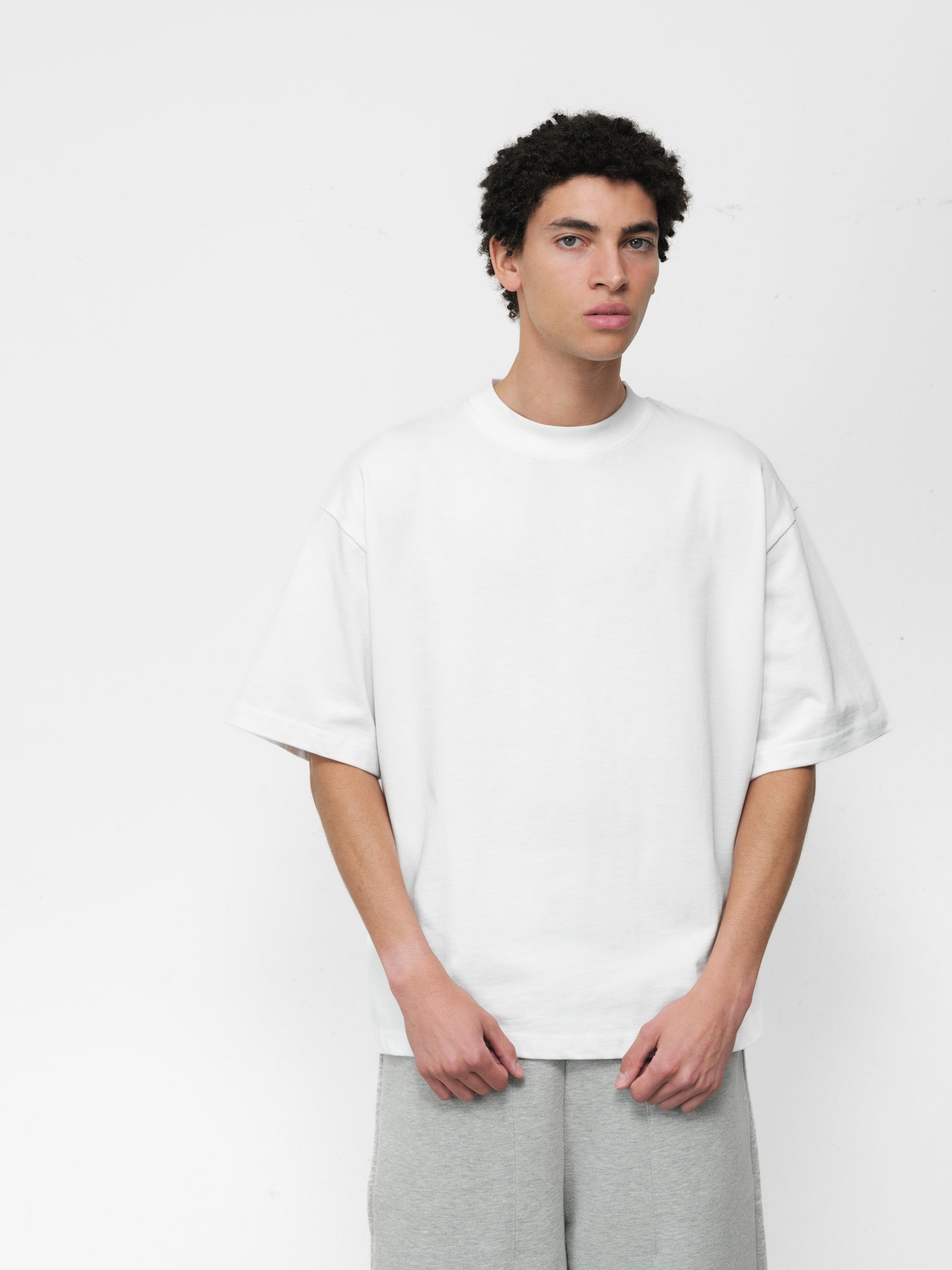 SIGNATURE BLANK T-SHIRT - PURE WHITE
