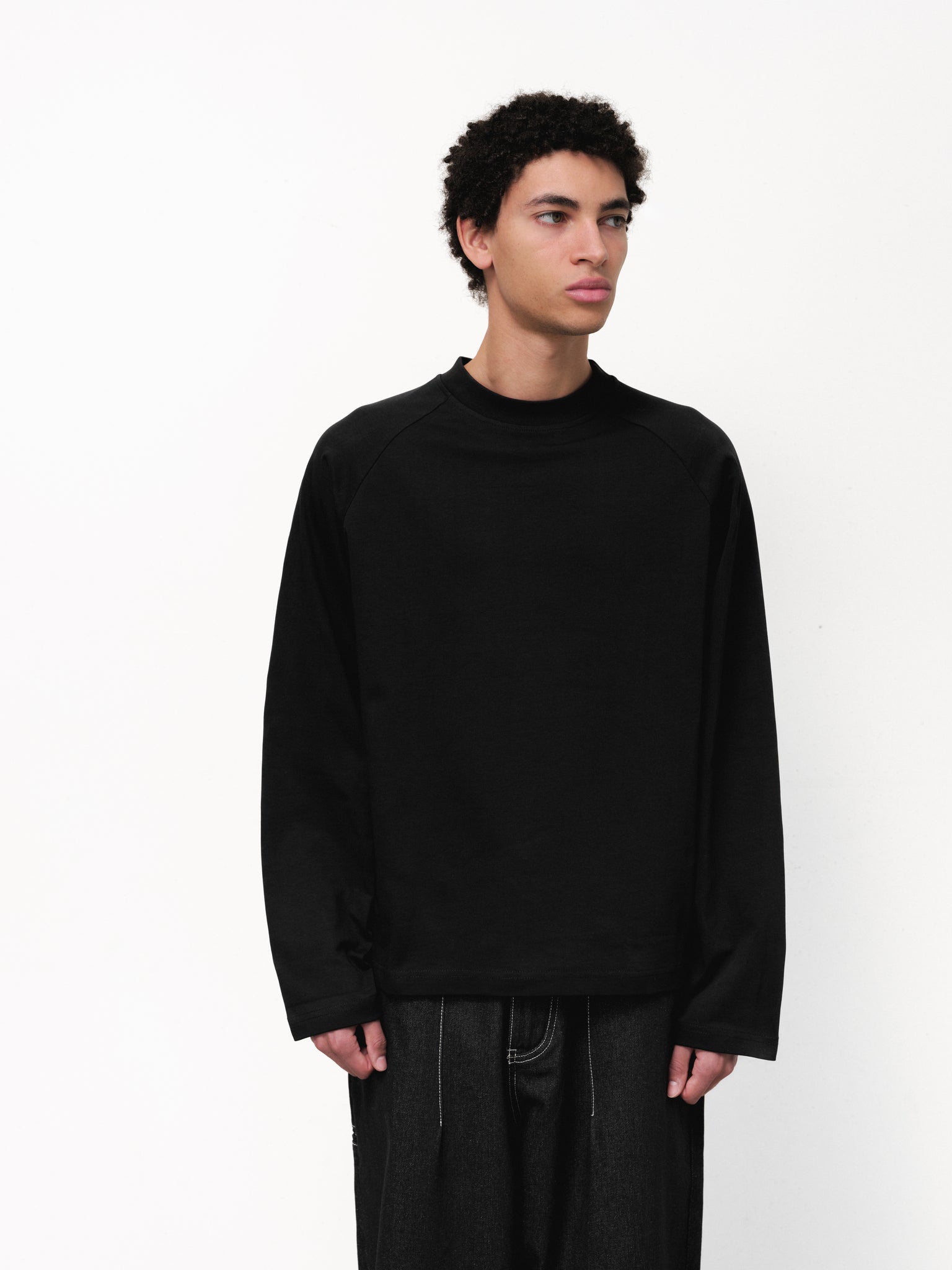 Long Sleeve T-Shirt - Black