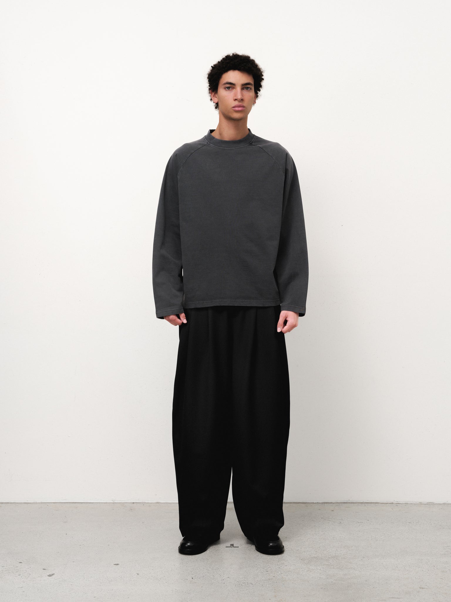 Long Sleeve T-Shirt - Washed Black